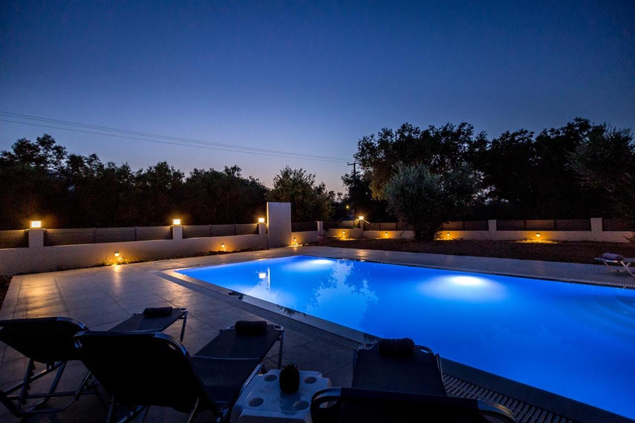 Villa Boviana With Private Swimming Pool Agios Sostis  Exterior foto